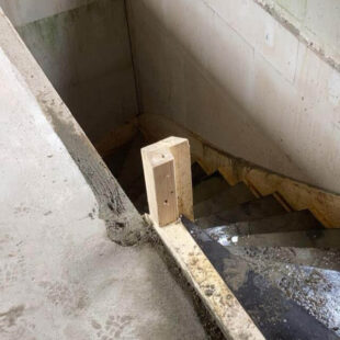 Betonnen trap